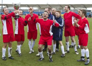 Chris fountain Bradford actor Coronation Street holding the cup celebrating the 4 -1 win sm.jpg